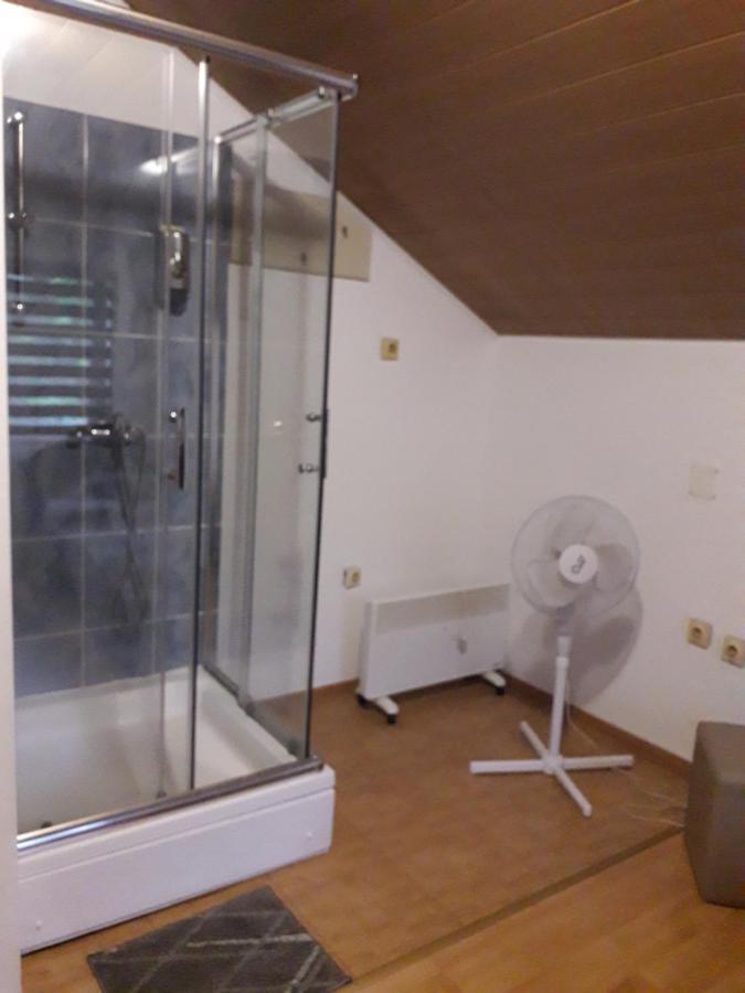 Hostel Topic バニャ・ルカ エクステリア 写真
